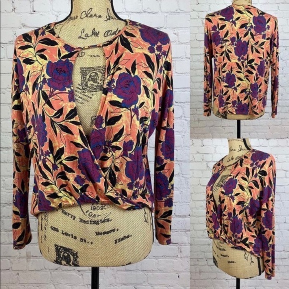 Silence + Noise Cross Front Floral Top